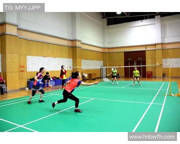 南京羽毛球队在邀请赛中的个人能力表现分析与点评