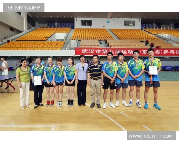 武汉乒乓球队团队协作引发热议背后的争议与思考 武汉乒乓球队团队协作引发热议背后的争议与思考