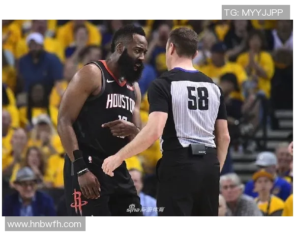 布罗雷与巴尼特的精彩对决揭示足球战术与球员实力的较量 布罗雷与巴尼特的精彩对决揭示足球战术与球员实力的较量