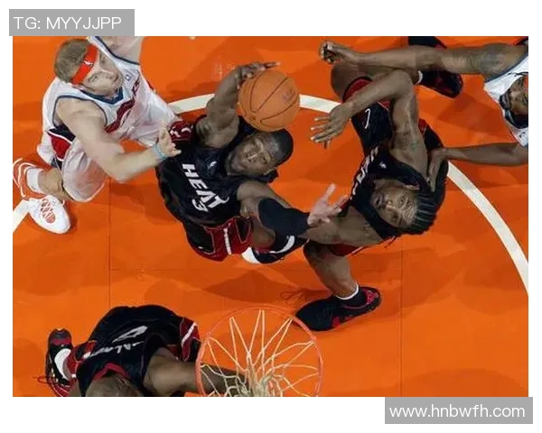 2007年NBA季后赛火箭队对阵山猫队精彩回顾与赛况分析