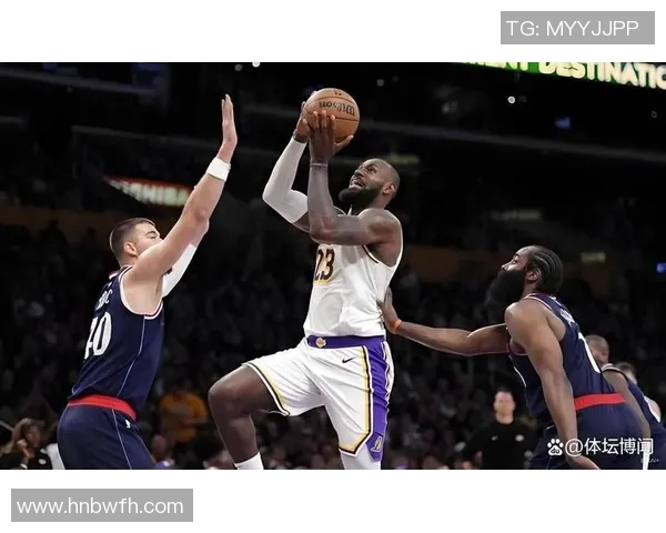 2018季前赛湖人与快船的精彩对决回顾与分析