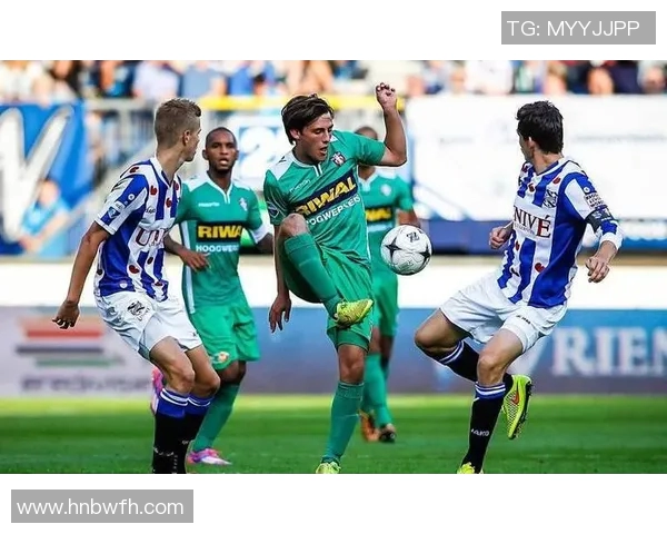 埃门主场迎战乌德勒b队力争全取三分展现强劲实力