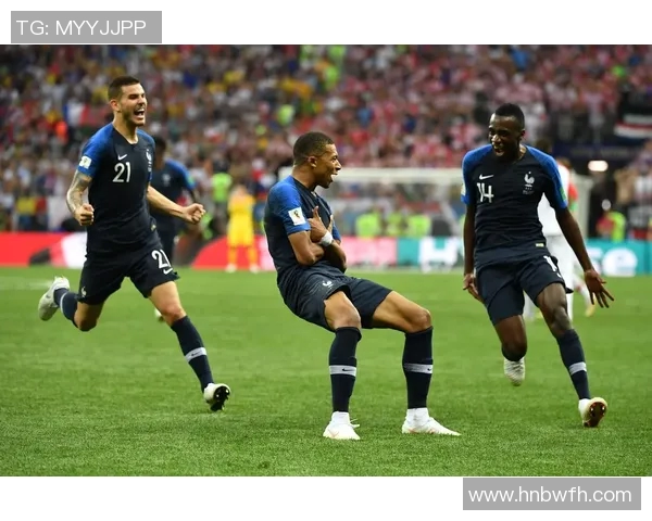 姆巴佩引领法国足球新纪元展现超凡天赋与无与伦比的竞技精神