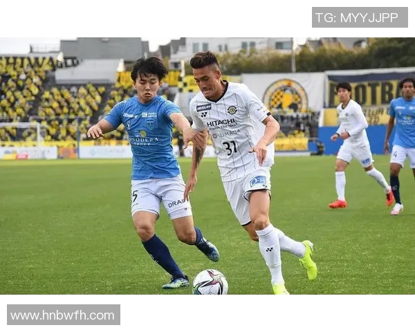 山形山神与德岛漩涡的激烈对决揭示足球战术的魅力与智慧 山形山神与德岛漩涡的激烈对决揭示足球战术的魅力与智慧