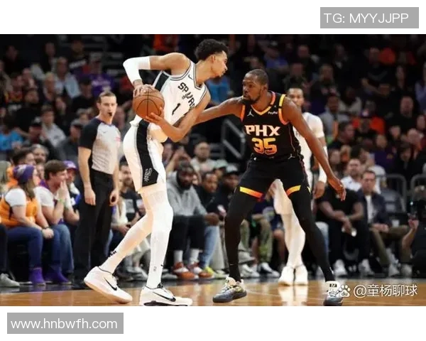 德文布克领衔太阳队崛起NBA赛季表现引发热议