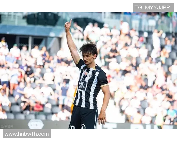 法甲精彩对决昂热迎战亚眠双方争夺积分激烈进行中