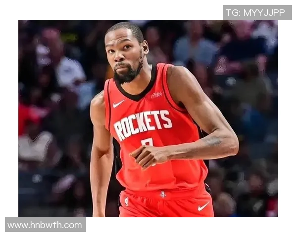 杜兰特与詹姆斯的巅峰对决谁能称霸NBA历史舞台 杜兰特与詹姆斯的巅峰对决谁能称霸NBA历史舞台