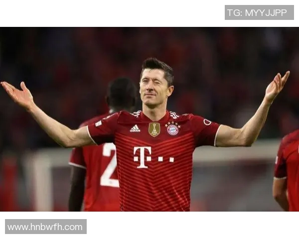 莱万重返德甲赛场为旧主破门拜仁球迷怒斥其忘恩负义情绪高涨