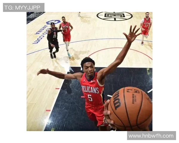 赫伯特琼斯的篮球之路与职业生涯的辉煌成就探索