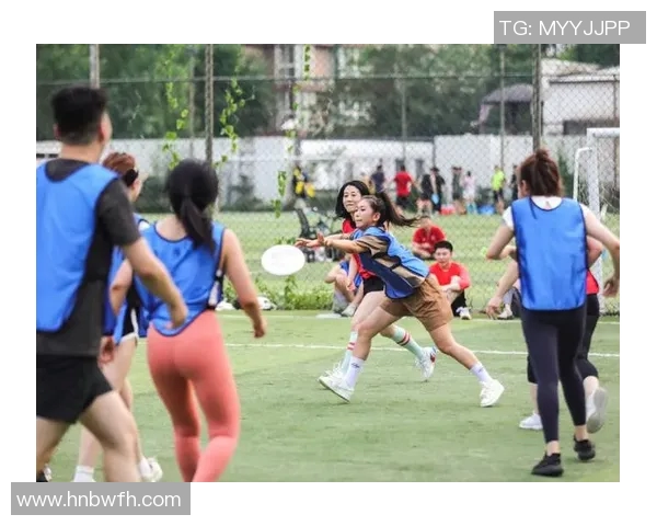 聚焦飞盘运动：杭州飞盘队默契配合与战术探讨